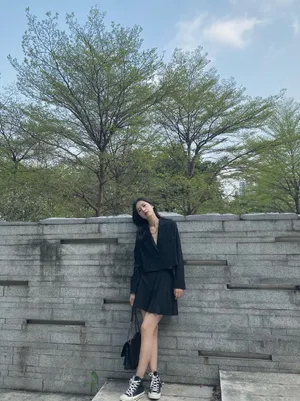 周雨彤暗黑系酷美写真图片_3