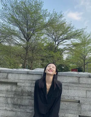 周雨彤暗黑系酷美写真图片_5
