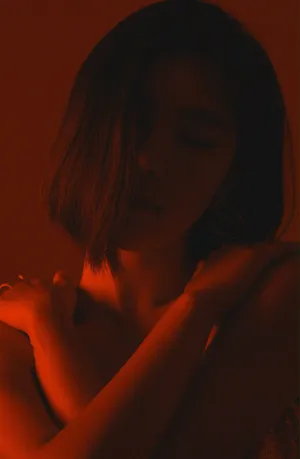 赵奕欢时尚性感写真