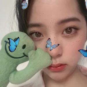 欧阳娜娜俏丽居家自拍照图片_1