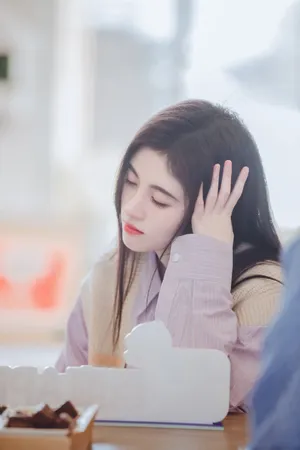鞠婧祎《朋友请听好》剧照图片_3