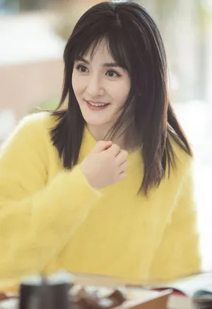 谢娜黄色海马毛衣温婉知性图片_1