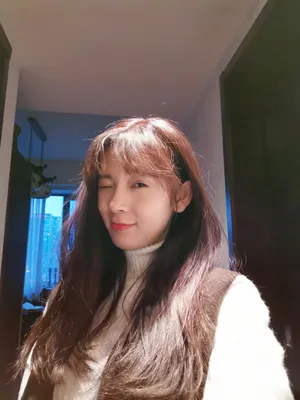 陈瑶甜美俏皮自拍照图片_2