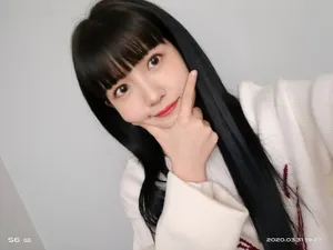 赖美云新发型俏丽自拍照图片_9
