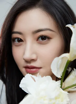 景甜时尚甜美代言写真图片