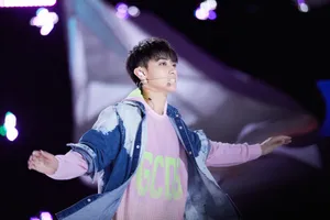黄子韬创造营2020帅气图片_4