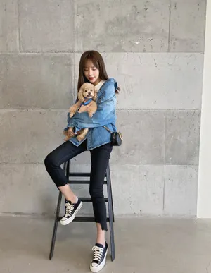 沈梦辰清新甜美生活照图片