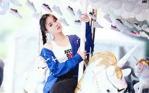 江铠同甜酷运动风写真图片_3