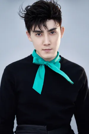 张睿帅气养眼生日写真图片_5