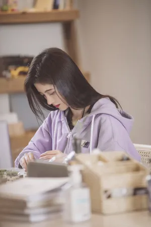 鞠婧祎《朋友请听好》高清剧照图片_3