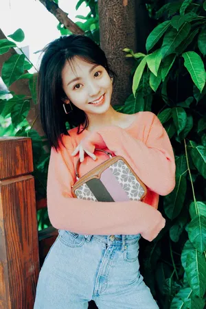 邢菲清爽甜美写真图片_3
