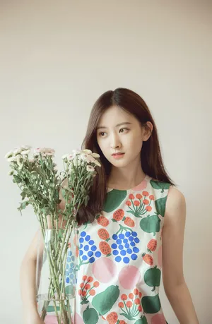 代文雯温婉秀丽写真图片_2