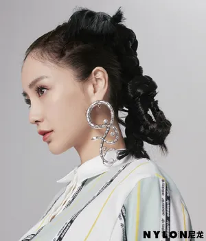 angelababy麻花辫封面写真图片_4