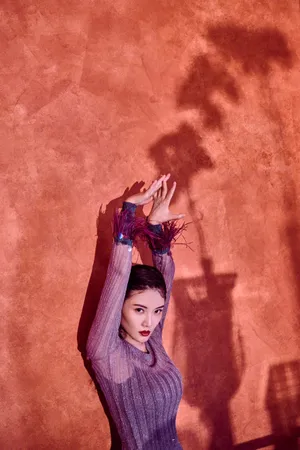 徐冬冬烈焰红唇大片写真图片_7