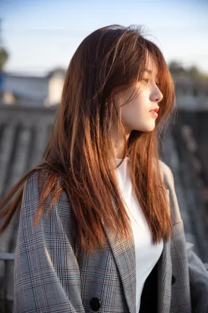 徐艺洋御姐范性感户外写真_1