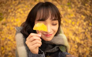 索朗美淇初秋唯美性感写真_3