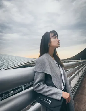 索朗美淇机场街拍写真图片_2