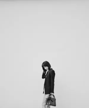 田沅优雅质感写真图片_4