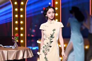 angelababy《王牌对王牌》旗袍造型图片_4