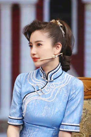 angelababy《王牌对王牌》旗袍造型图片_8