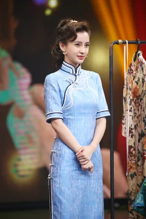 angelababy《王牌对王牌》旗袍造型图片_9