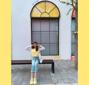 李兰迪灵动少女街拍图片_5