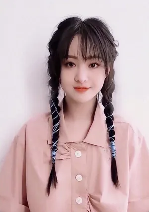 郑爽麻花辫元气写真图片_2