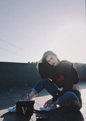 何穗优雅干练穿搭写真图片_3
