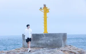 龚俊清爽帅气写真图片