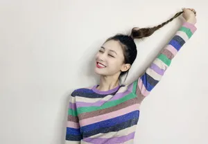 何宣林俏皮可爱写真图片