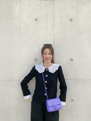 沈梦辰俏丽私服街拍照图片