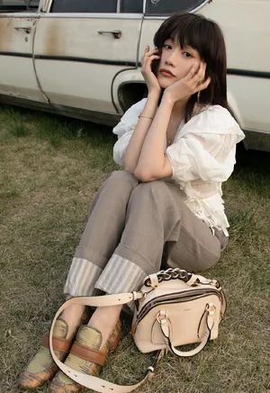 田沅温婉动人写真图片_8