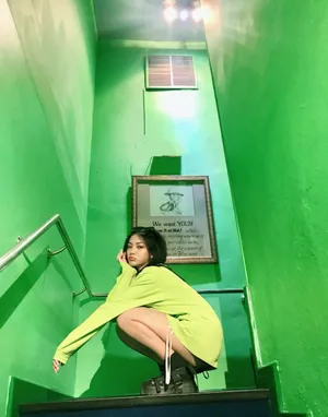 谢可寅撩人长腿性感写真图片_3