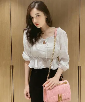 古力娜扎粉嫩性感私服照图片_3