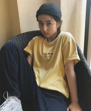 张子枫元气活力私服照图片_1
