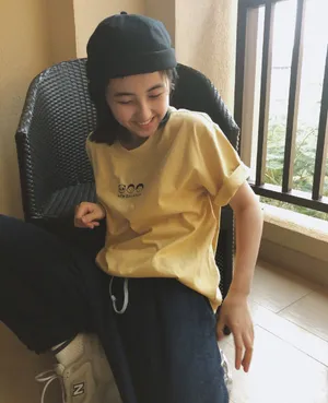 张子枫元气活力私服照图片_6