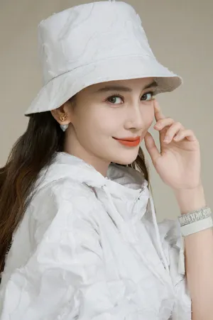 angelababy时尚摩登写真图片_4