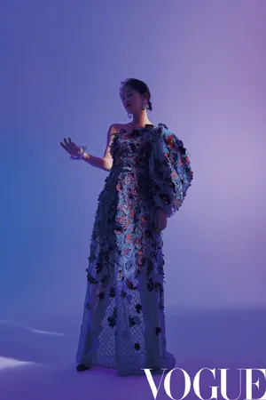 蓝盈莹成熟魅力写真图片_3