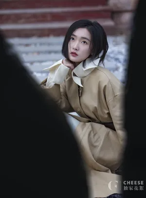 周依然轻甜养眼写真图片_3