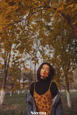 周依然性感优雅写真图片_5