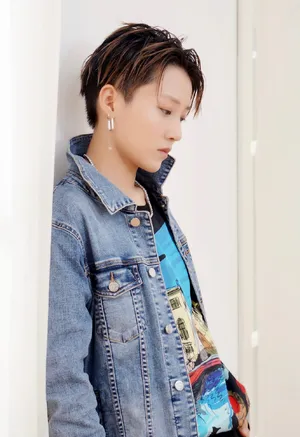 蜜蜂少女队刘雨昕写真图片_6