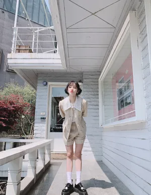 宋雨琦俏皮少女风图片