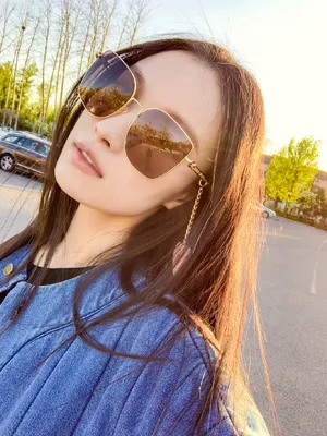 倪妮春日元气自拍照图片_5