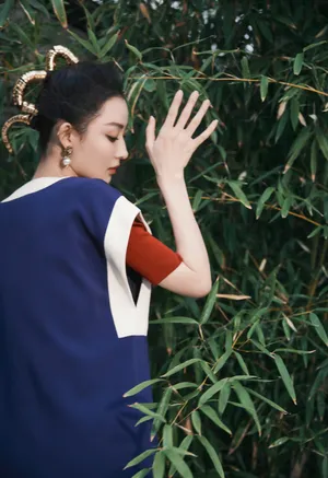 孙佳雨清爽甜酷写真图片_7