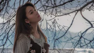 陈瑶甜美小清新海边写真图片_3