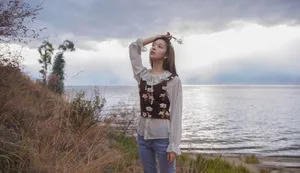 陈瑶甜美小清新海边写真图片_6