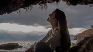 陈瑶甜美小清新海边写真图片_7