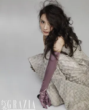 杨幂成熟性感大片写真图片_4