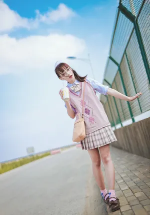 沈莹甜美可爱旅拍照图片_4
