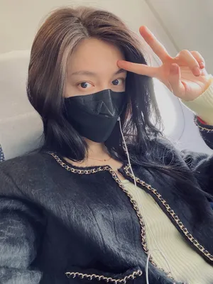 傅菁俏丽私服自拍照图片